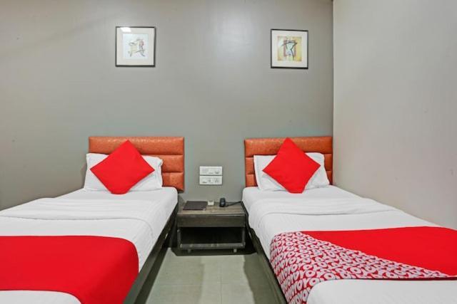 Hotel Amfahh - Andheri West Railway Station Bombaj Exteriér fotografie