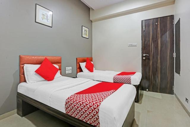 Hotel Amfahh - Andheri West Railway Station Bombaj Exteriér fotografie