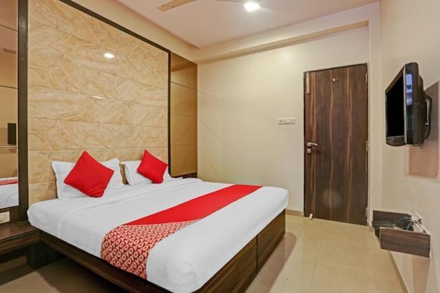 Hotel Amfahh - Andheri West Railway Station Bombaj Exteriér fotografie