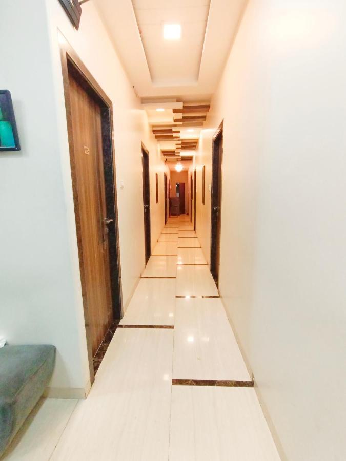 Hotel Amfahh - Andheri West Railway Station Bombaj Exteriér fotografie